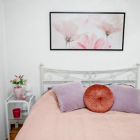 Tik Tak Apartman Суботица Экстерьер фото