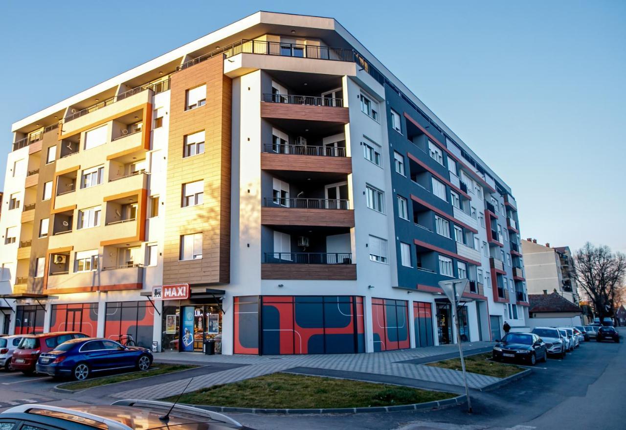 Tik Tak Apartman Суботица Экстерьер фото