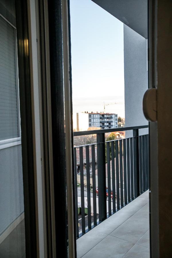 Tik Tak Apartman Суботица Экстерьер фото