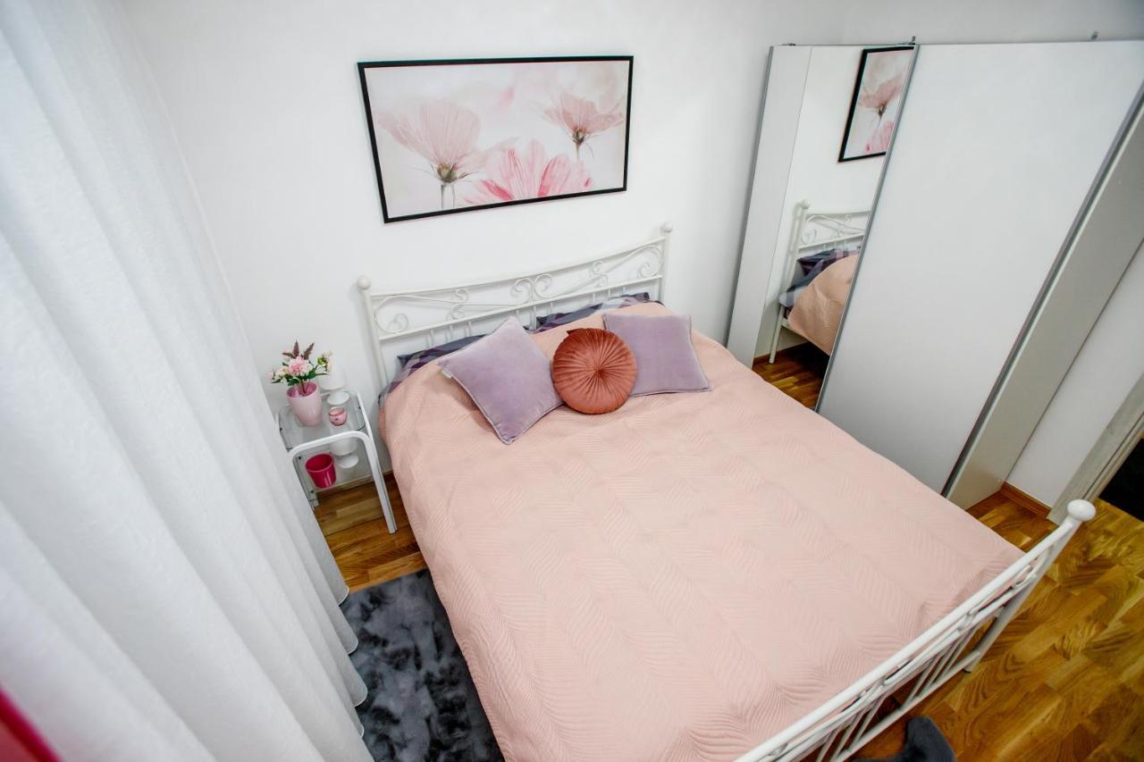 Tik Tak Apartman Суботица Экстерьер фото