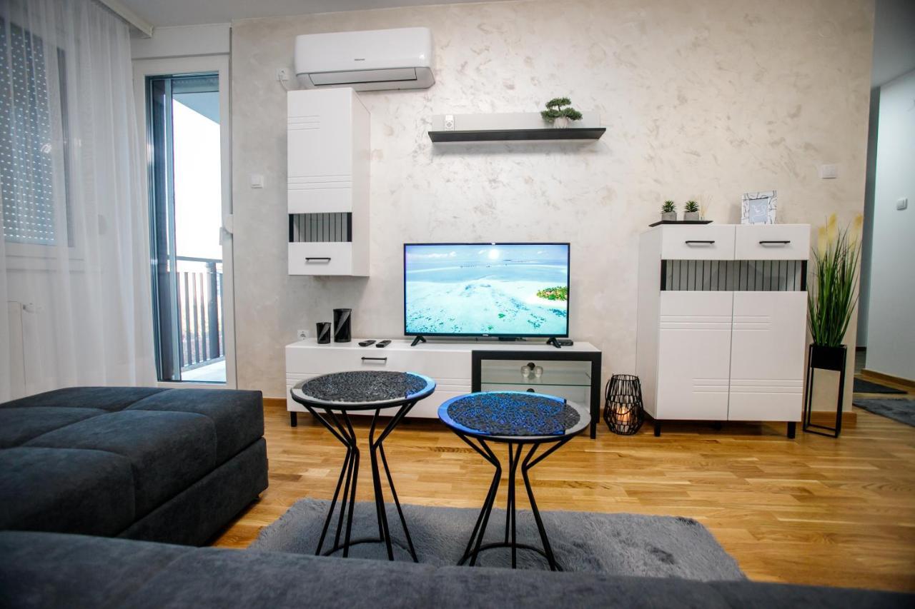 Tik Tak Apartman Суботица Экстерьер фото