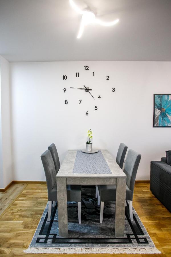 Tik Tak Apartman Суботица Экстерьер фото